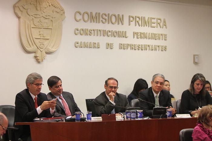 Eliminación Curul Cámara de Representantes colombianos en el exterior