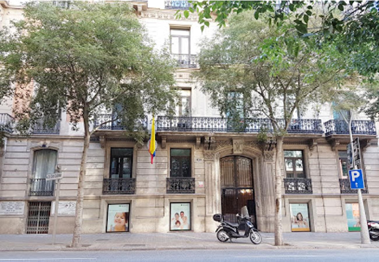 Trámites, requisitos y cita en Consulado colombiano en Barcelona – España